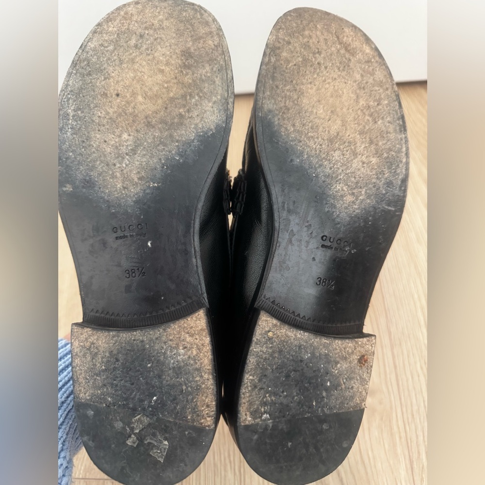 Authentic Gucci Cara Logo Loafers - Picture 7 of 8
